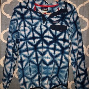 Women’s Patagonia sweatshirt